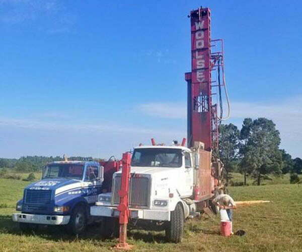 Mike Woolsey and Sons Well drilling and Pump Service
